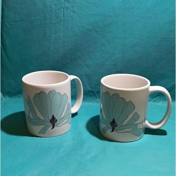 Two coffee mugs - Picture 4 of 7